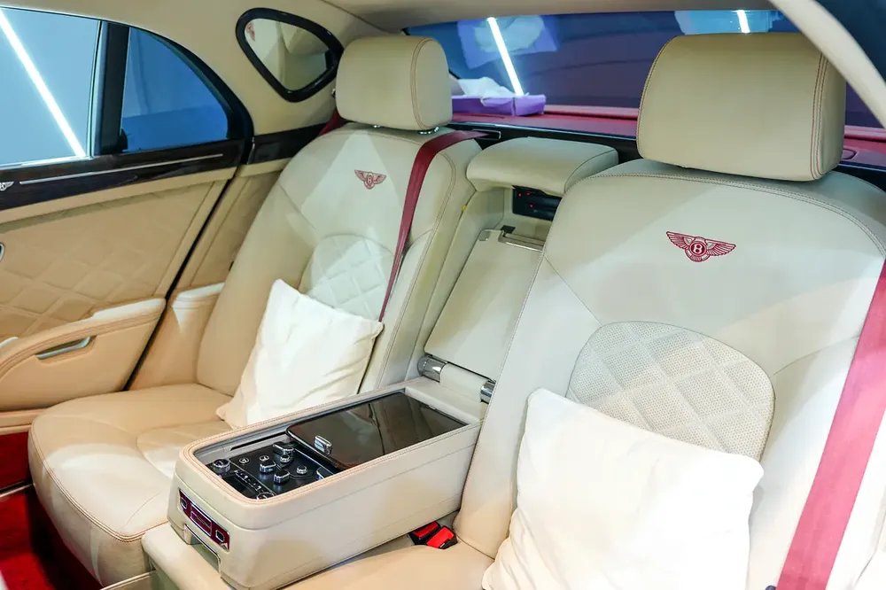 2013 Bentley Mulsanne, Mulliner Specification, Rear Entertainment Package, Naim Audio, GCC Specs!! - Image 9