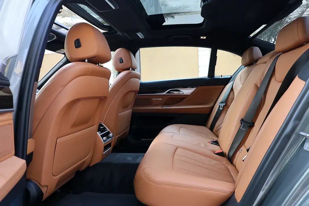 BMW 7 SERIES-730LI-2019-112000KM-GCC SPECS-EXCELLENT CONDITION - Image 18
