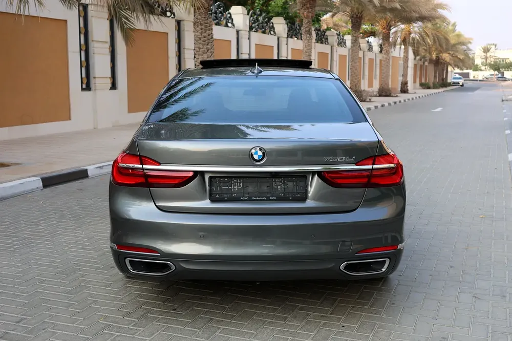 BMW 7 SERIES-730LI-2019-112000KM-GCC SPECS-EXCELLENT CONDITION - Image 6