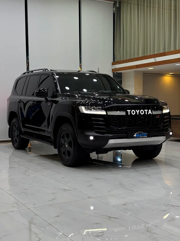 Toyota Land Cruiser GR Sport - Image 4