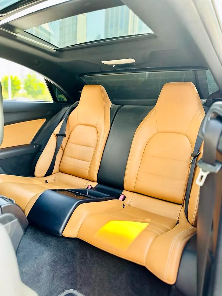 Mercedes-Benz E200 2012 | GCC specs | Great condition - Image 11