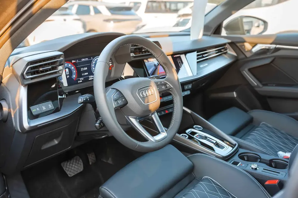 Audi A3 1.5T 35 TFSI S-Tronic Sedan 2025 - Image 10
