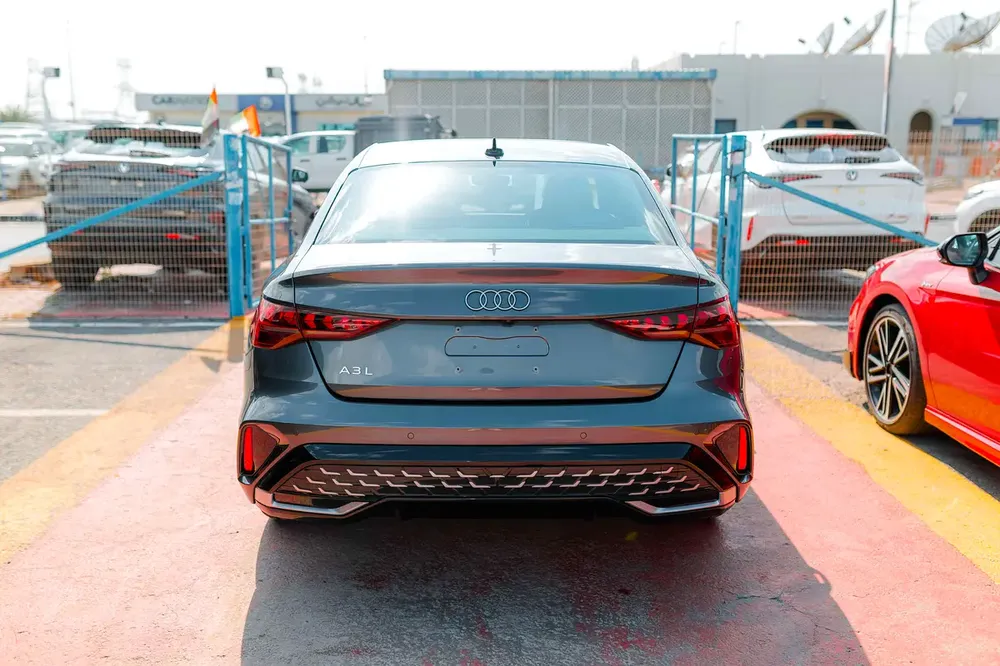 Audi A3 1.5T 35 TFSI S-Tronic Sedan 2025 - Image 7