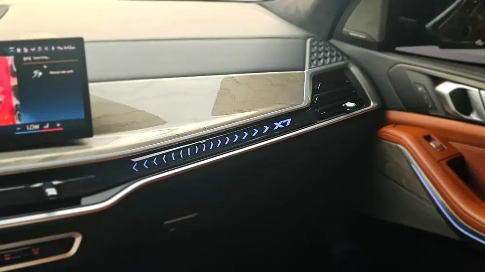 2024 BMW X7 xDrive40i M Sport | GCC Specs | Like New - Image 20