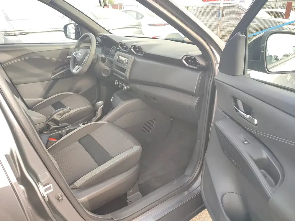 Nissan Magnite SL 2025 - Compact SUV - Brand New - Image 12