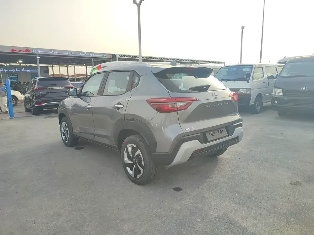 Nissan Magnite SL 2025 - Compact SUV - Brand New - Image 7