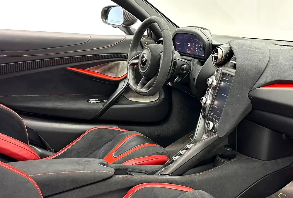 2019 McLaren 720s, 1 Year Warranty Unlimited Km, McLaren Full Service History, GCC - Image 11