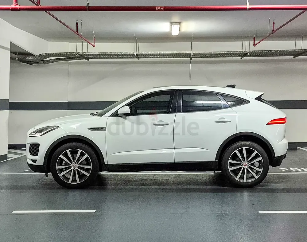 AED 1246/month | 2020 Jaguar E-Pace P200 AWD | GCC Specs | Ref#463002 - Image 5