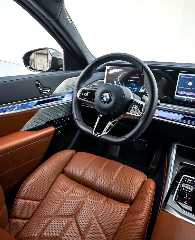 BMW 735i 2026 GCC Specs - Brand New -M-kit - Image 4