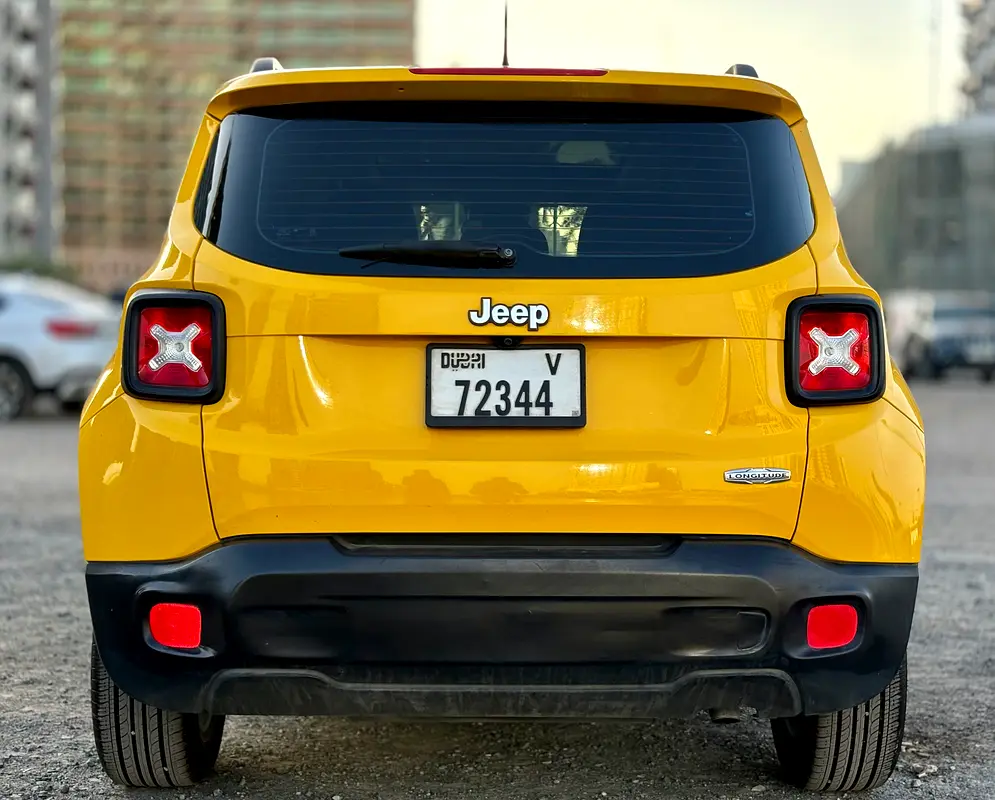 Jeep Renegade Longitude 2017, GCC Specs , Lady Driven , Agency Maintained, 2 Keys , Direct owner - Image 6