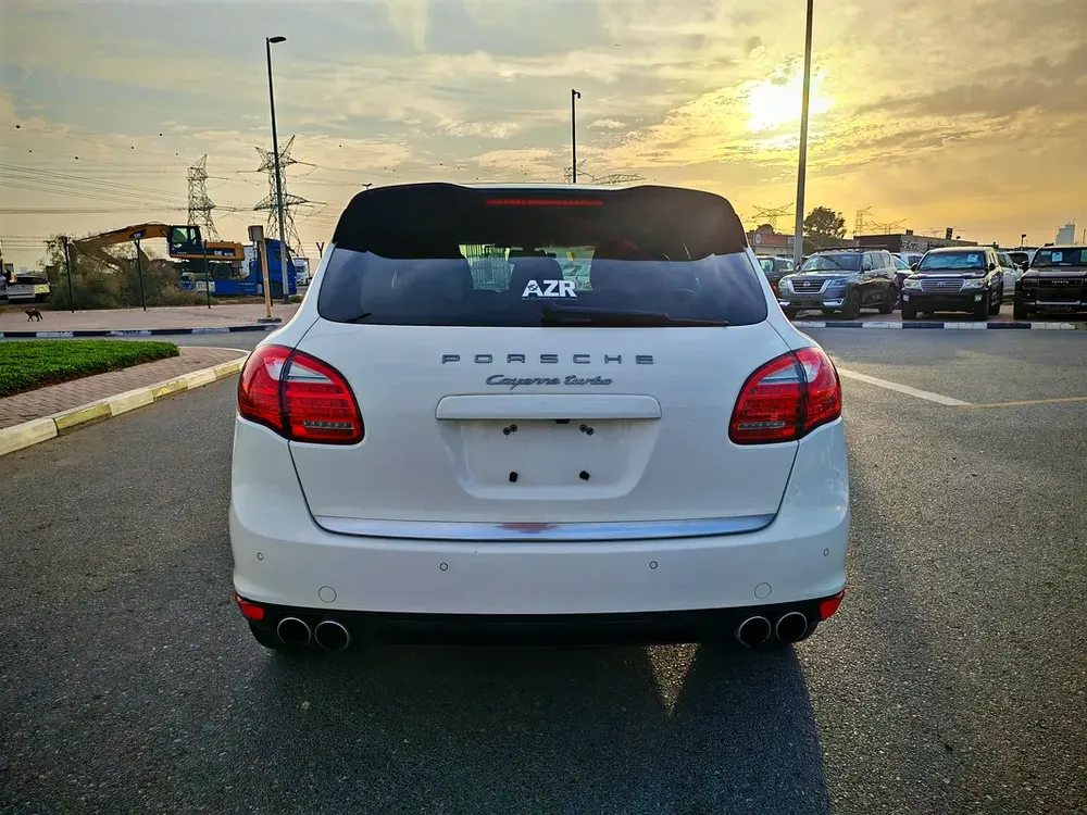 PORSCHE CAYENNE TURBO JAPAN IMPORTED - Image 7