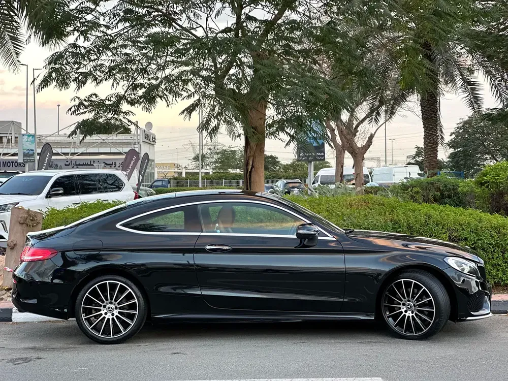 MERCEDES-BENZ C200 COUPE 2018 GCC FULL SERVICE HISTORY IN PERFECT CONDITION - Image 6