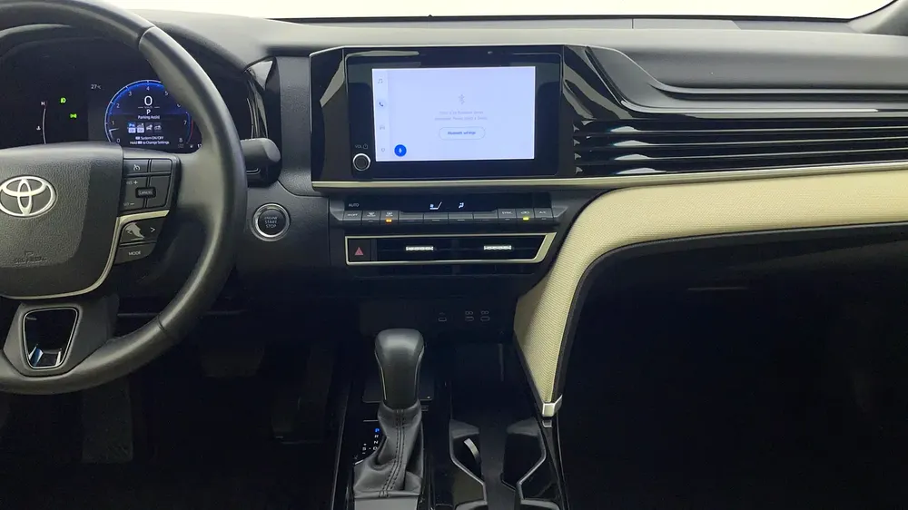 AED 1,520/month | 0 DP | Manufacturer Warranty | Service History | 30 Day Return | TOYOTA CAMRY 2025 - Image 8