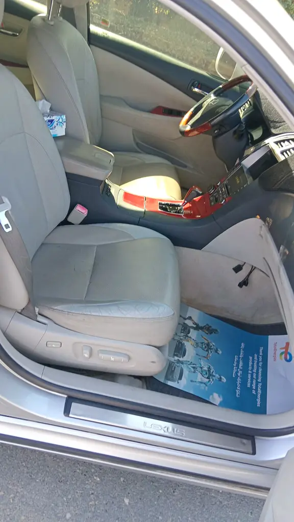 Lexus ES 350 2007 - American Specs - Lady Driven - Image 12
