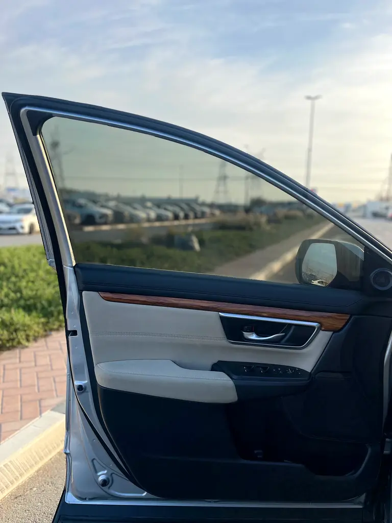 HONDA CRV 2021 EX 2.4 V4 AWD GCC SPECS - Image 9
