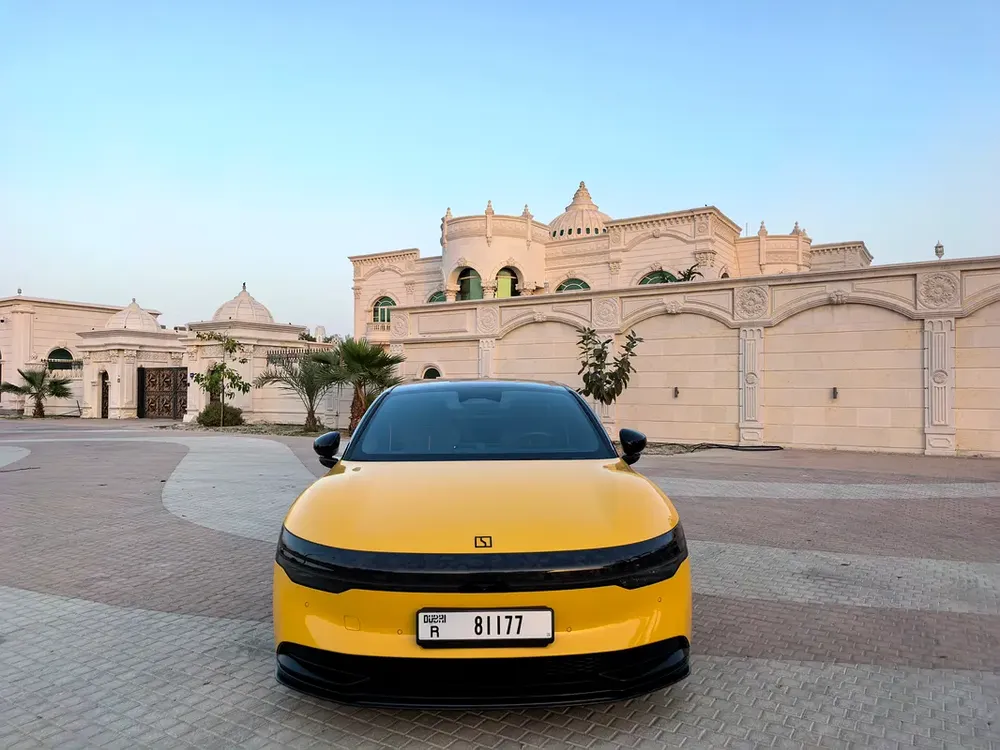 ZEEKR OO7 PERFORMANCE PACKAGE DULL MOTOR 2024 SPECIAL CAR IN UAE ALL MUST BRAND NEW - Image 16