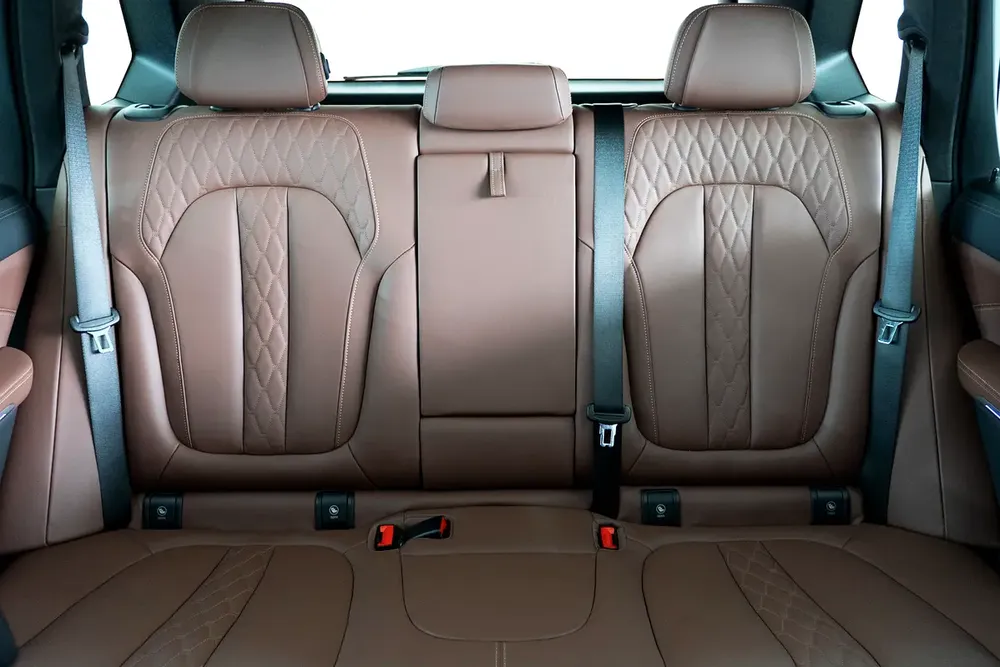 4,537 AED / 60 months | 0% DP | 2022 BMW X5 M50i / BMW Warranty & Service Pack - Image 13