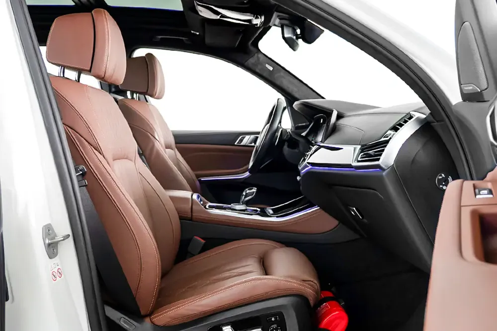4,537 AED / 60 months | 0% DP | 2022 BMW X5 M50i / BMW Warranty & Service Pack - Image 8