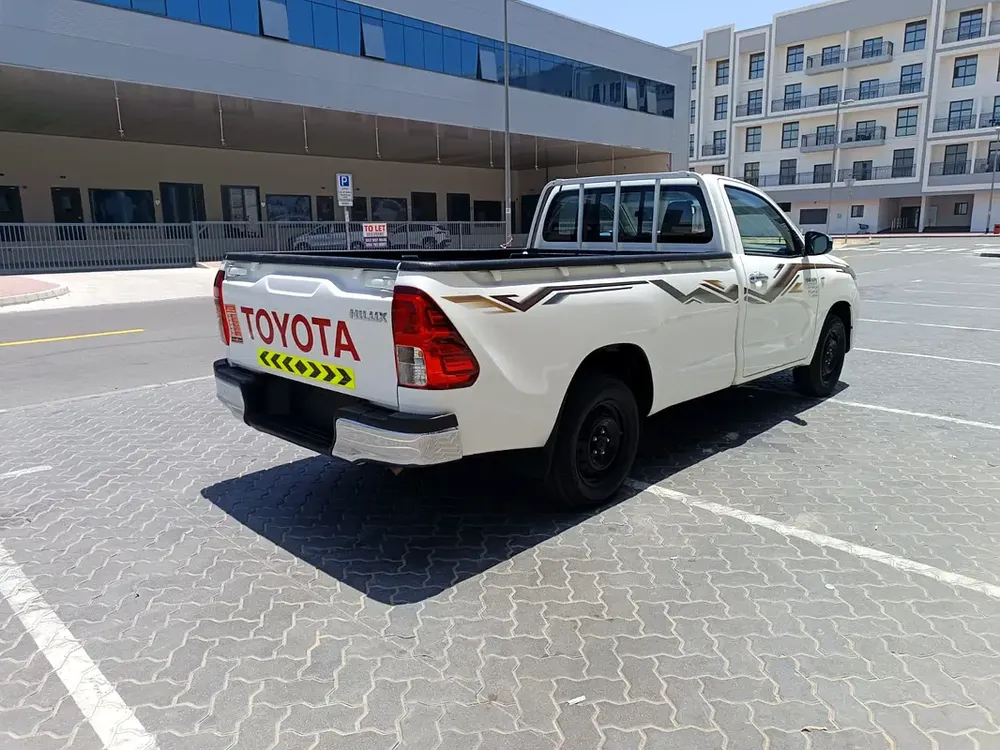 Brand New 2024 Toyota Hilux Single Cab GL | GCC Specs - Image 5