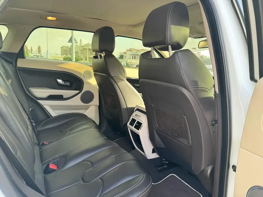 Evoque 2014 GCC in best condition 145,000 km - Image 10