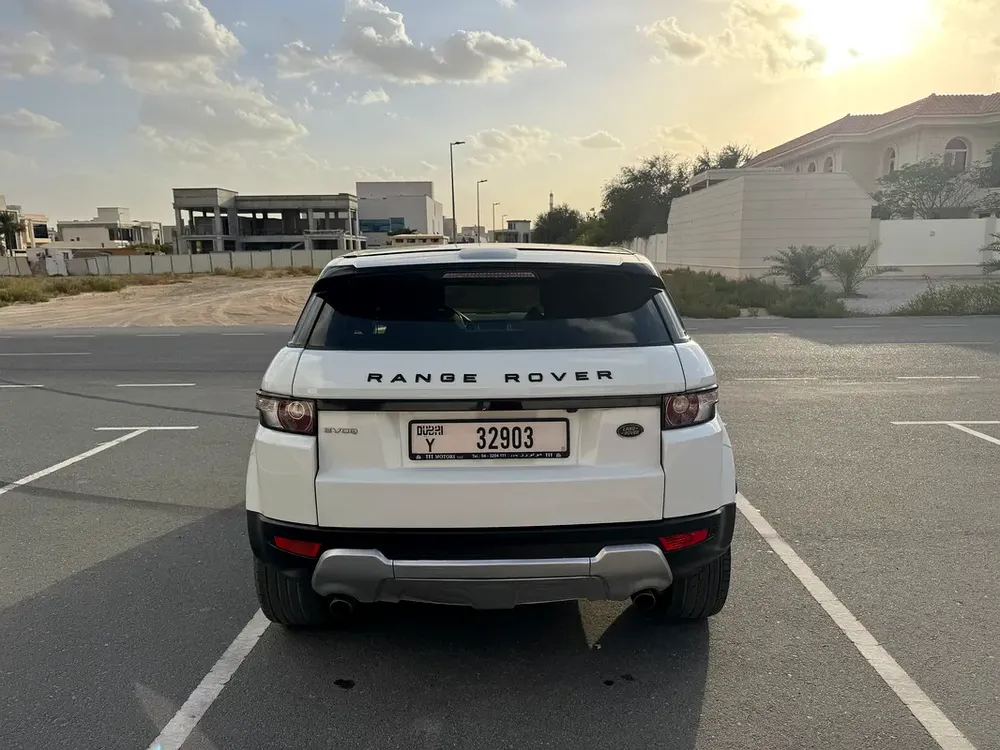 Evoque 2014 GCC in best condition 145,000 km - Image 15