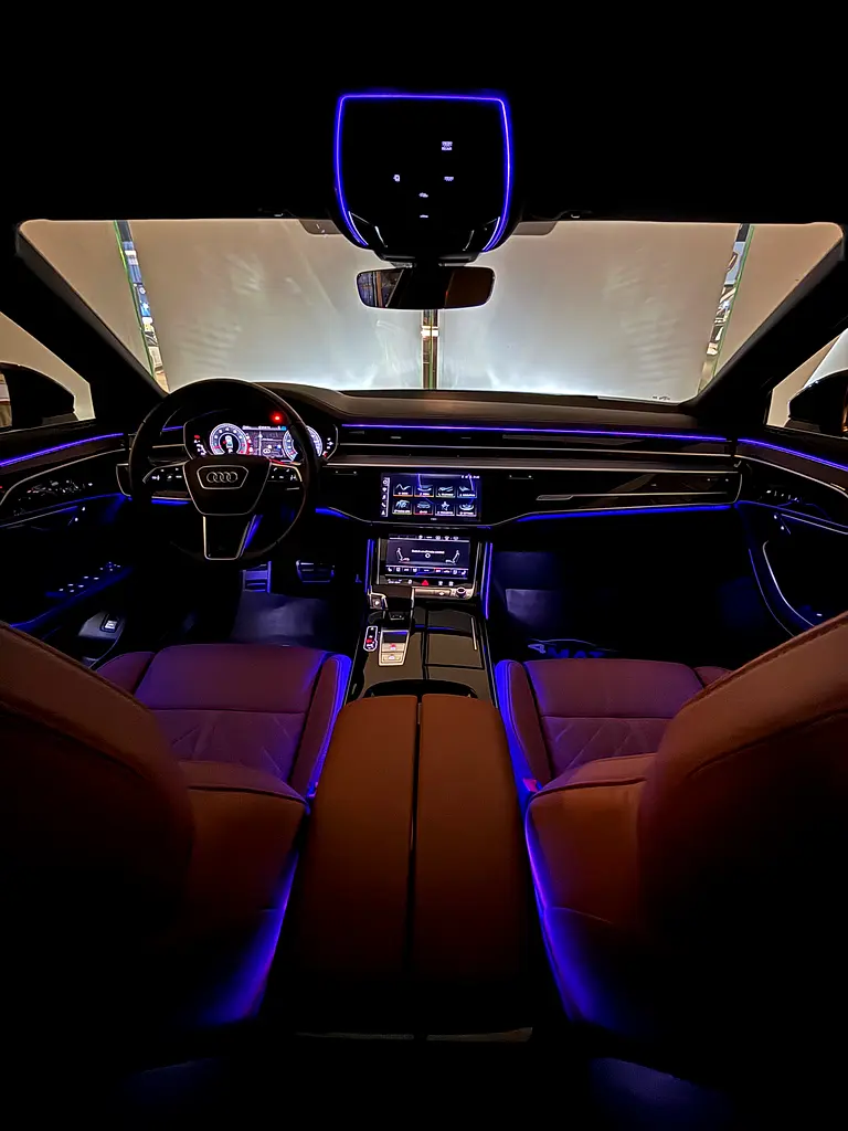 Audi A8 55 TFSI Quattro - Image 14