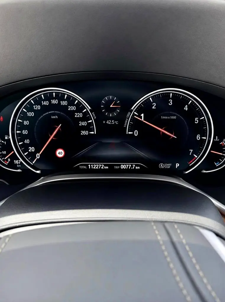 BMW 7-Series 730i 2018 | GCC Specs | Low Mileage | Luxury Sedan - Image 5