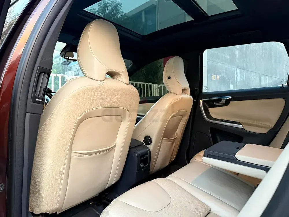 Volvo XC60 T5 2014 GCC Specs - Image 9