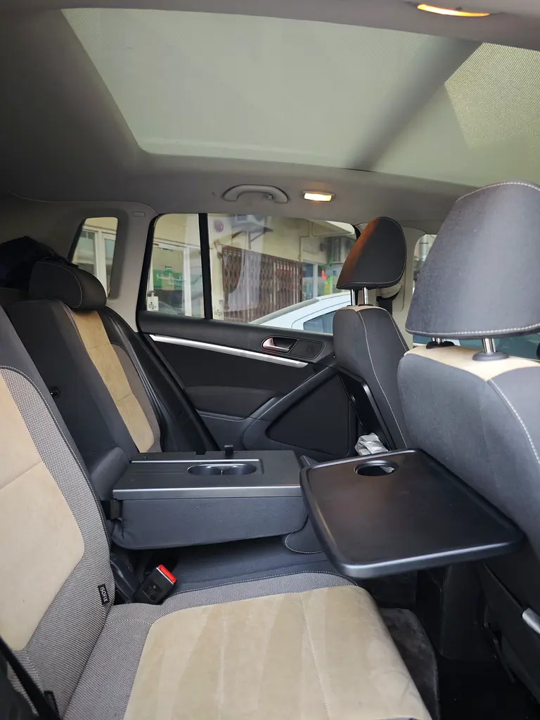 Volkswagen Tiguan TSI 4MOTION 2012 GCC Specs - Well Maintained SUV - Image 9