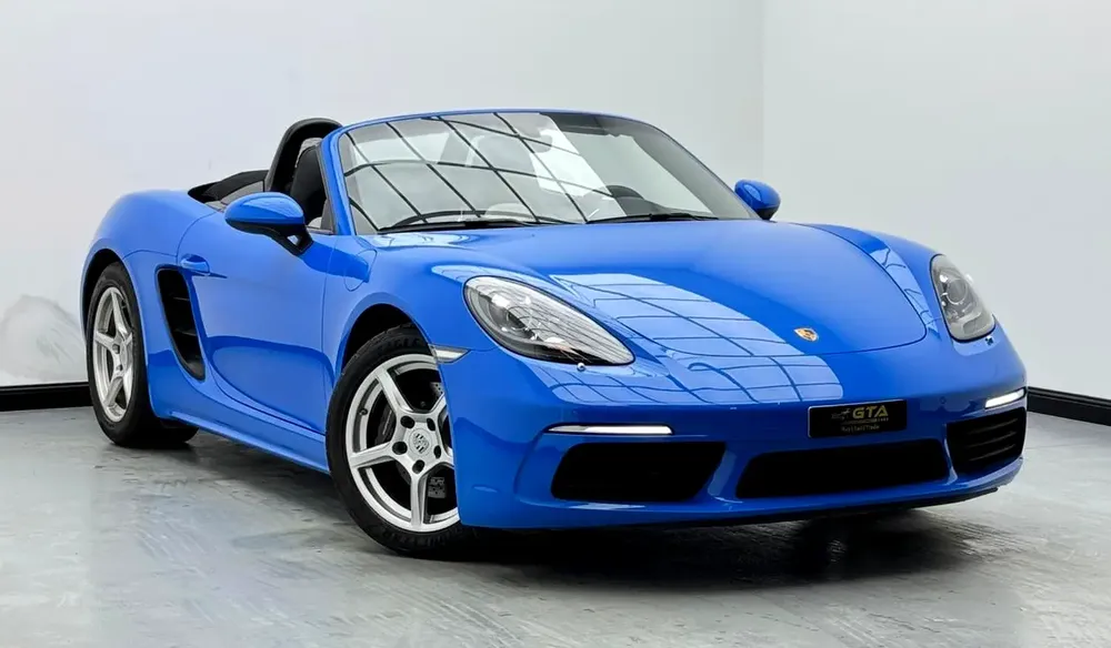 2024 Porsche 718 Boxster Convertible, June / 2026 Porsche Warranty, Excellent Condition, GCC - Image 4