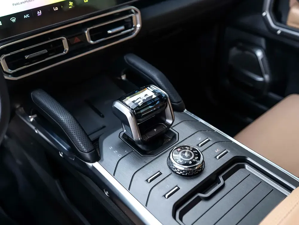 0% DOWN PAYMENT | THE MAY ADVANTAGE | BEAT THE SHORTAGE | T2 LUXURY | WARRANTY - Image 10