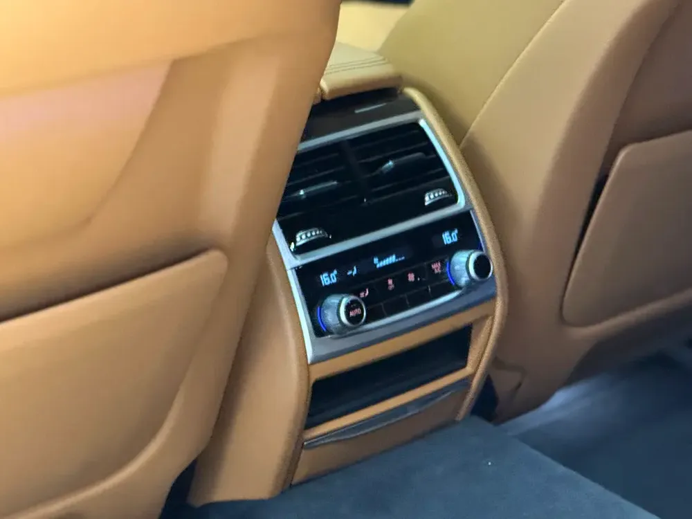 BMW 7-Series 730Li 2018 | GCC Specs | Pristine Condition - Image 18