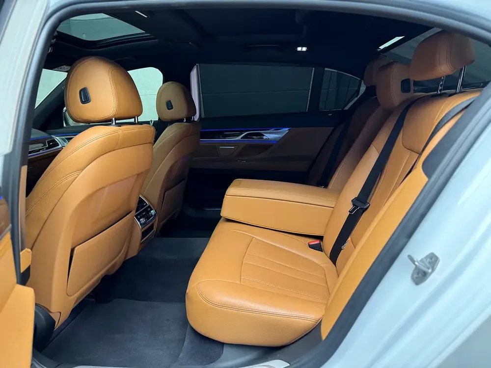 BMW 7-Series 730Li 2018 | GCC Specs | Pristine Condition - Image 19