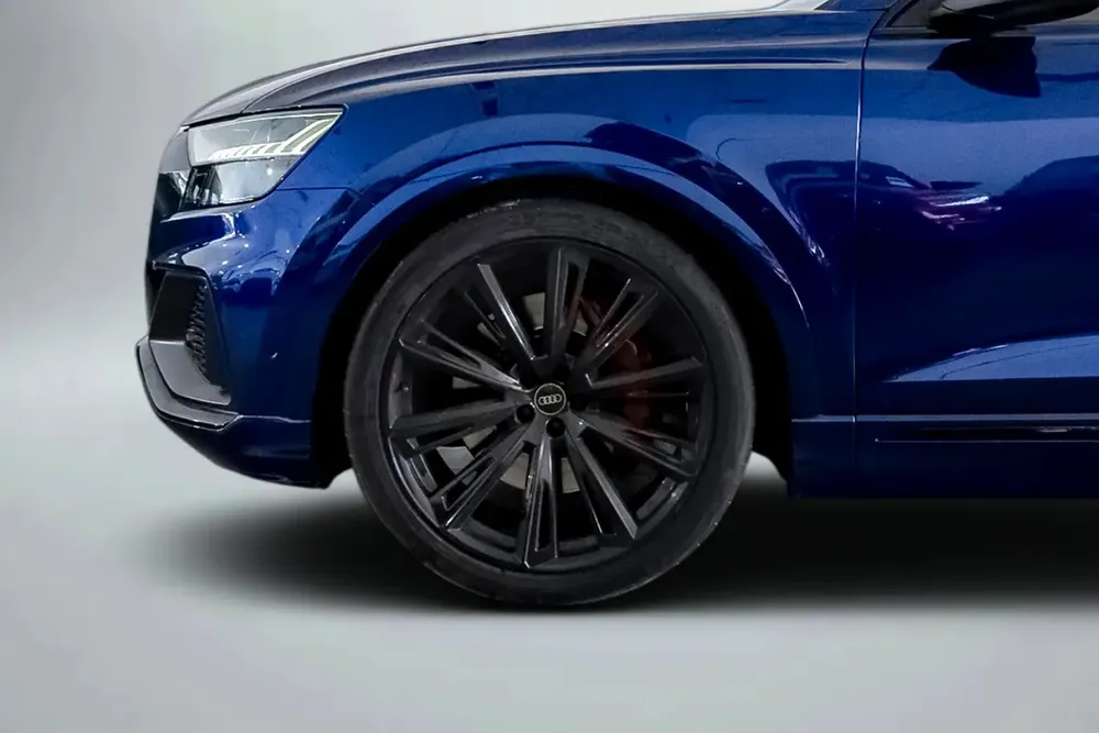 7,972 AED / 60 months | 0% DP | 2022 Audi SQ8  / Full Service History and Audi Warranty - Image 6