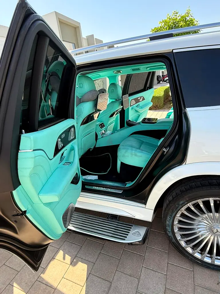[2021] Mercedes-Maybach GLS 600 with Bespoke Mint Green Interior - Image 4