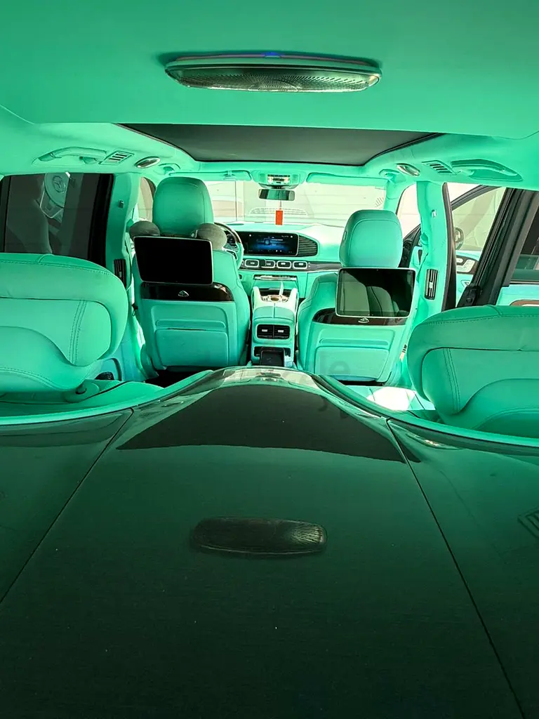 [2021] Mercedes-Maybach GLS 600 with Bespoke Mint Green Interior - Image 8