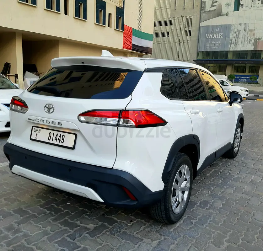 ALMOST NEW TOYOTA COROLLA CROSS 1.8L XL 2022 GCC SPEC NO ACCIDENT 100% ORIGINAL PAINT CAR PLAY NAVI - Image 6