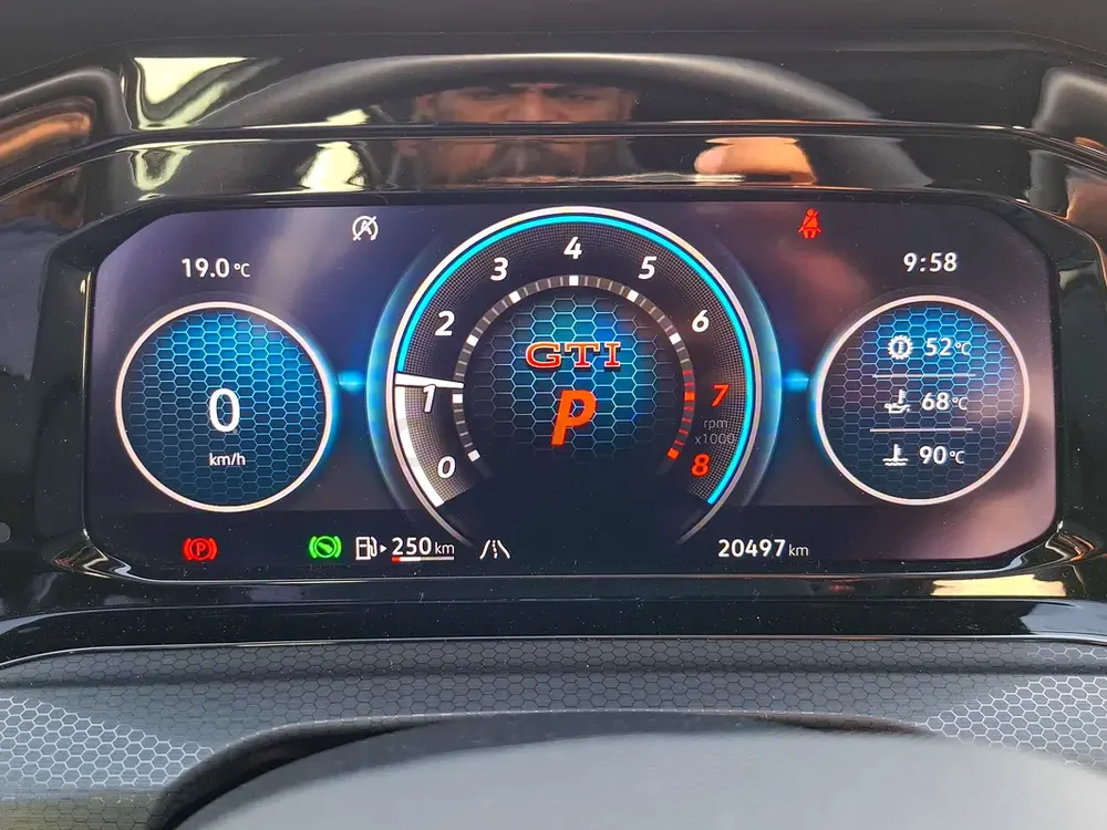 AED 1884/month | 2024 Volkswagen Golf GTI P1 | GCC Specs | Ref#418577 - Image 15