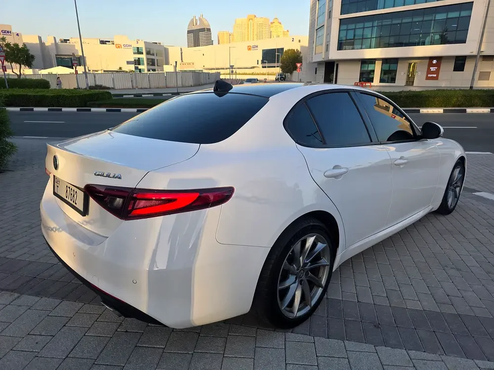 ALFA TOMEO GIULIA 2018, GCC, NEW CONDITION, 4 CYLINDERS - Image 14