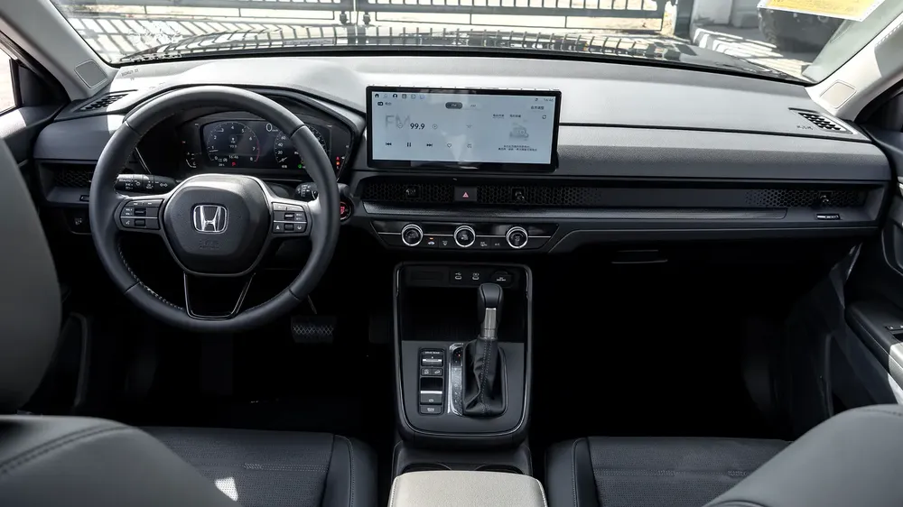 HONDA CRV GLOBAL 30-YEAR HONOR EDITION 240TURBO 2WD - Image 16