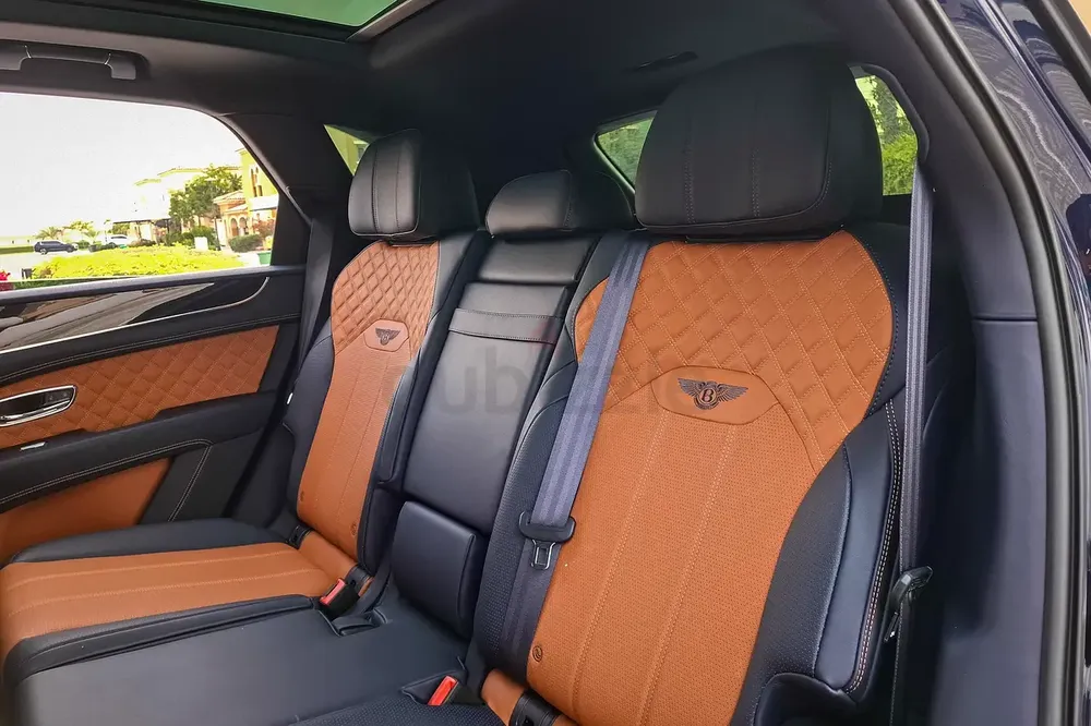 AED 9724/month | 2021 Bentley Bentayga  | GCC Specs | Ref#373830 - Image 12