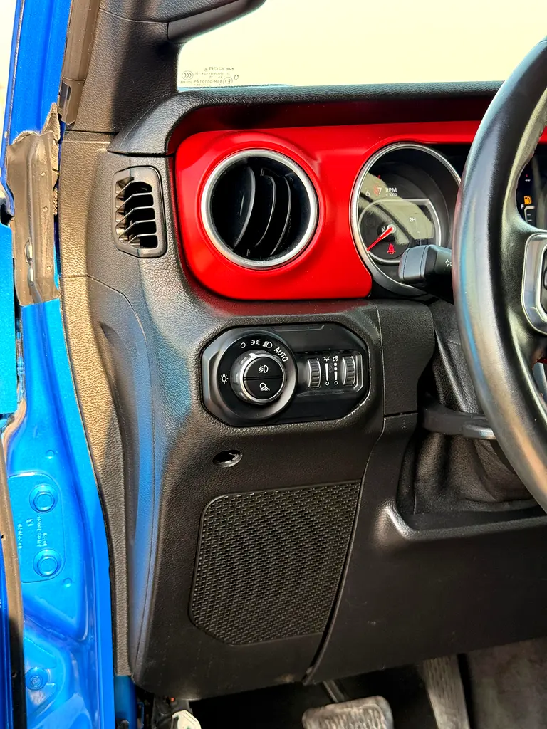 JEEP GLADIATOR RUBICON 4x4 - FULL OPTION  3.6 - 6 Cylinder - Image 12