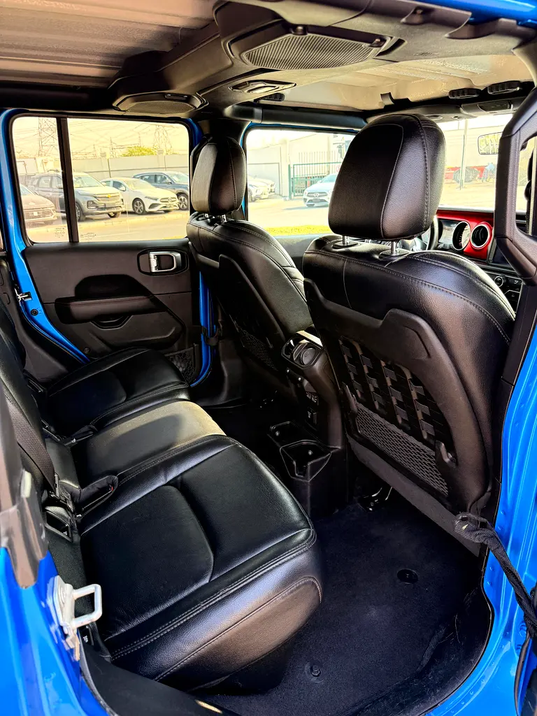 JEEP GLADIATOR RUBICON 4x4 - FULL OPTION  3.6 - 6 Cylinder - Image 9