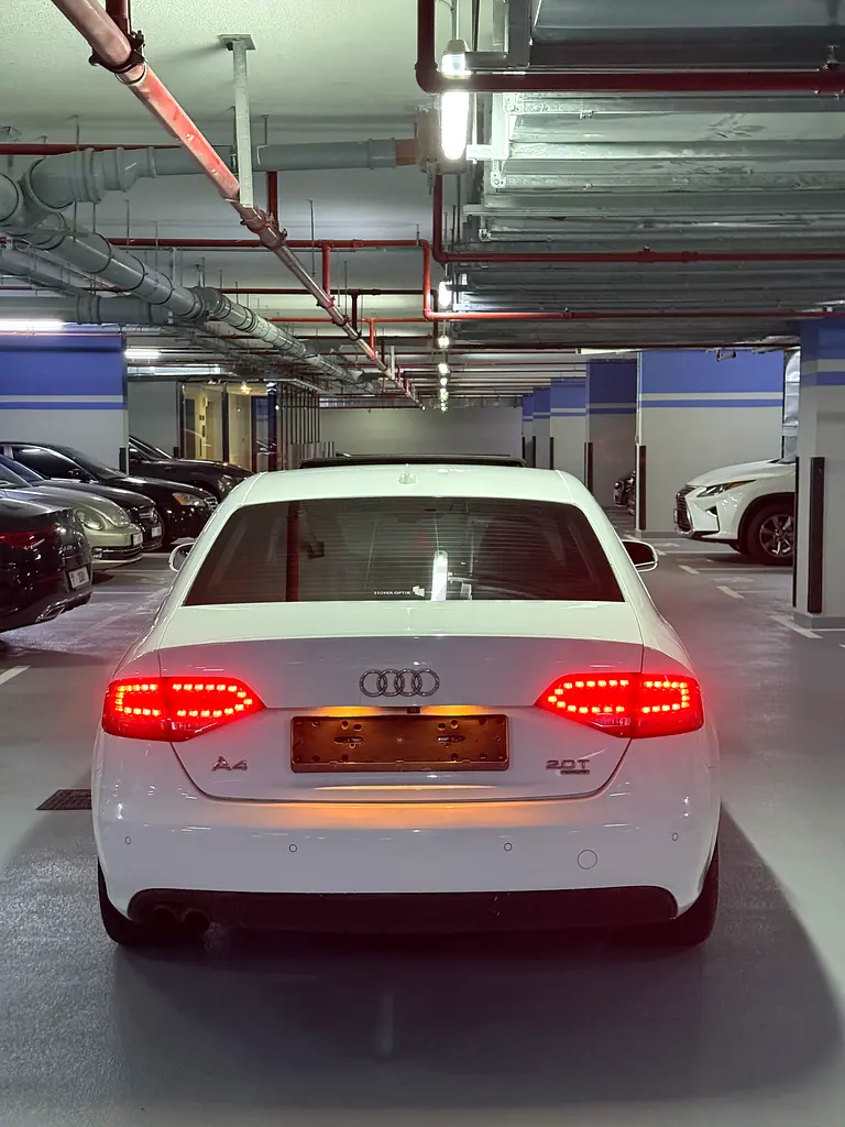 Audi A4 2012 2.0  Quattro S.Zero accident.Fresh imported from Korea. - Image 4