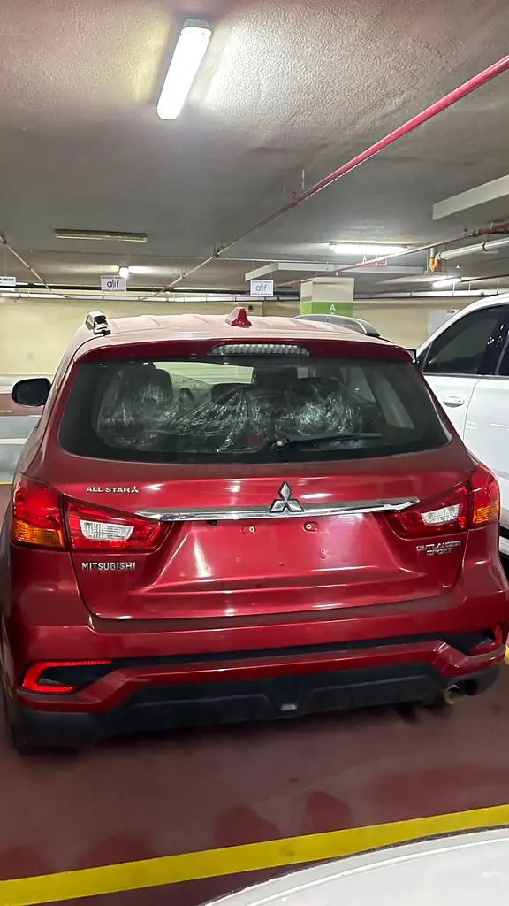 MITSUBISHI OUTLANDER ES 2019 RED - Image 4