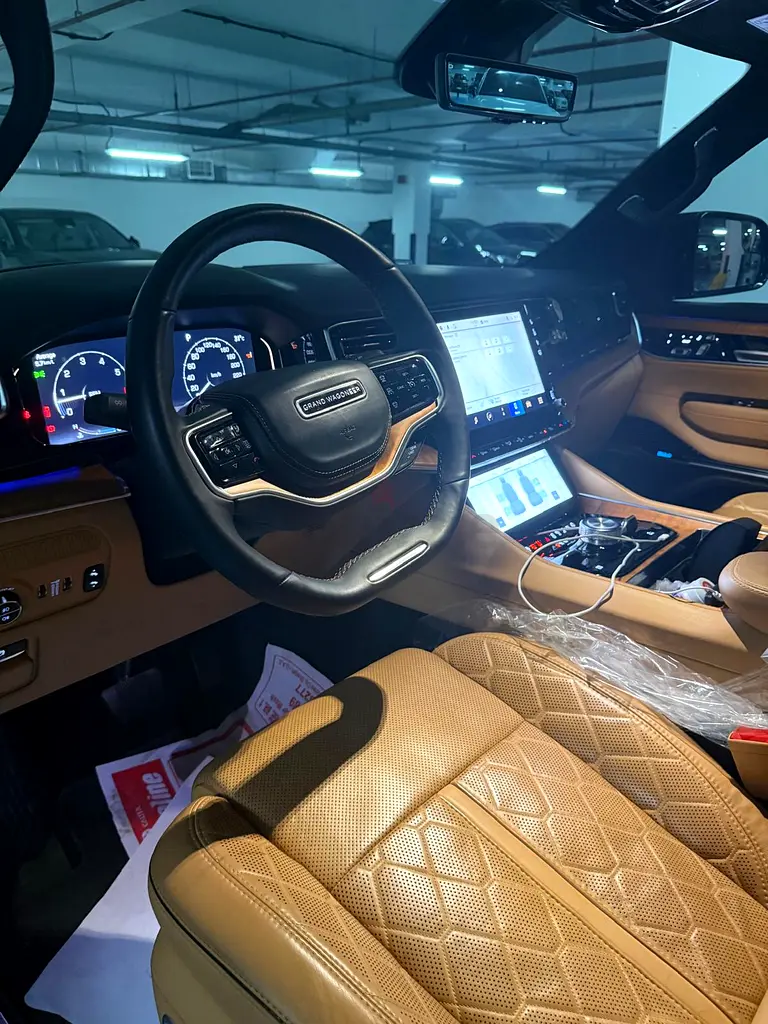 2023 Jeep Grand Wagoneer Series III - Pristine Condition - Service Package Till 2028 - No Accident - Image 6