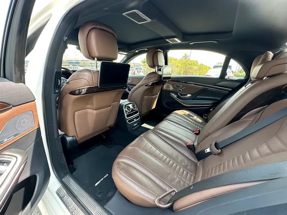 Mercedes S560e 2020 GCC - Image 6
