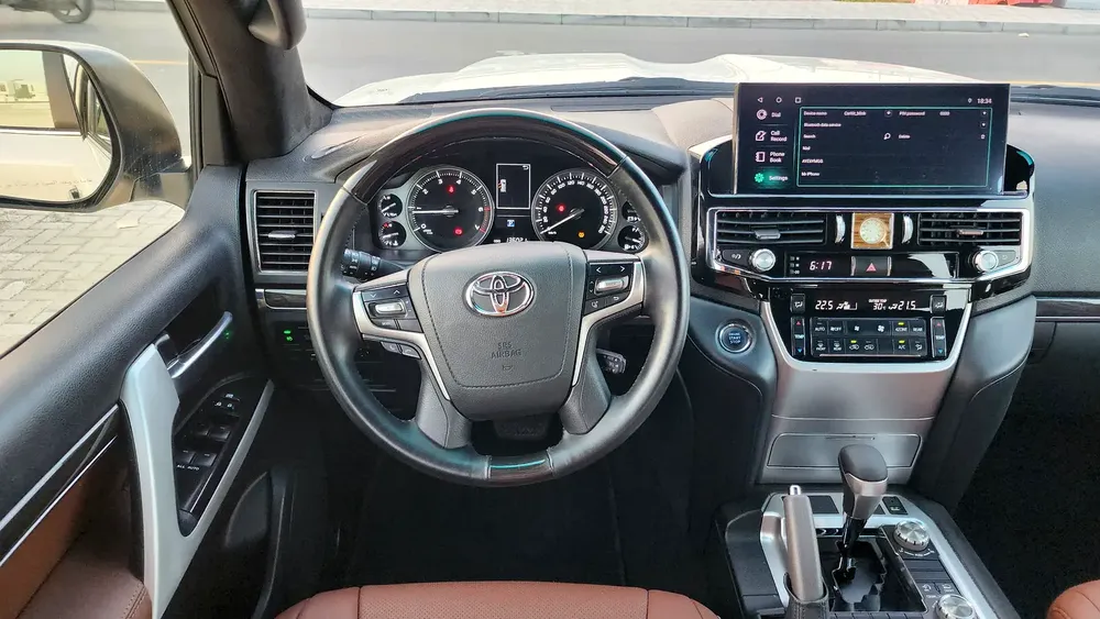 5.7L GXR 2019 GCC Specs - Image 10
