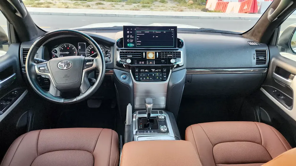 5.7L GXR 2019 GCC Specs - Image 9