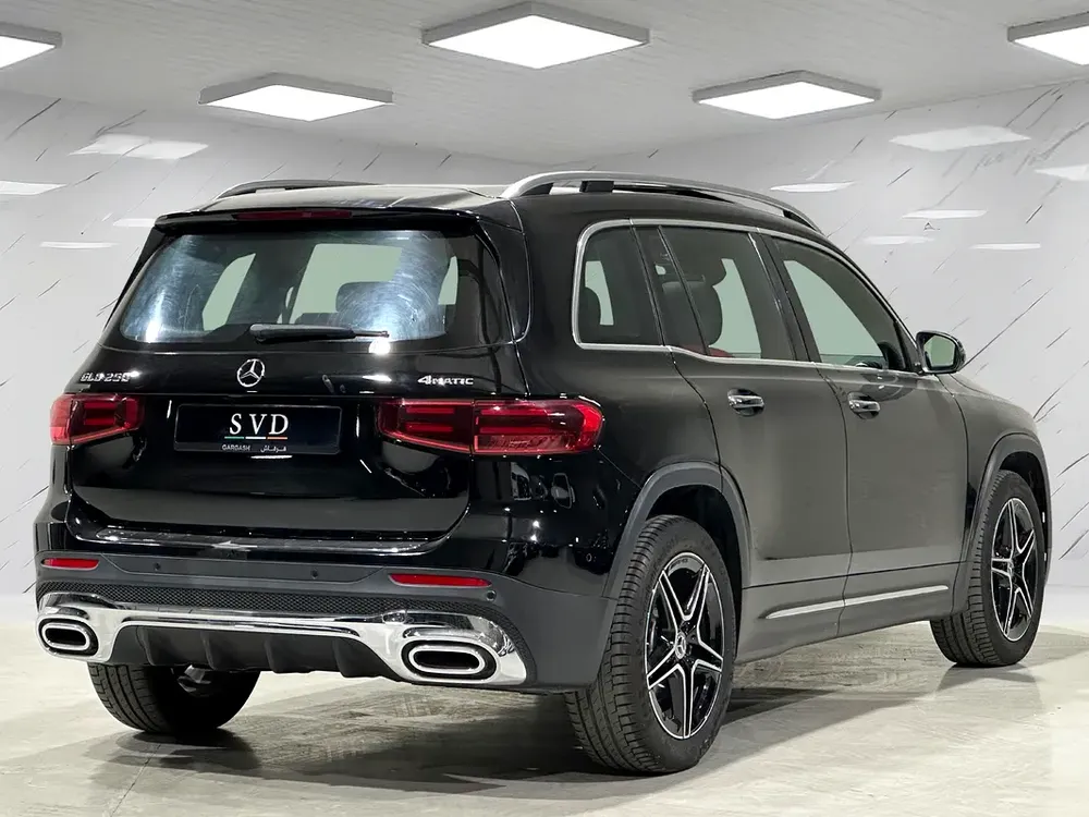 2,392AED/MONTH -- MERCEDES GARGASH WARRANTY & SERVICE 5 YEARS -- GLB250 AMG PREMIUM - Image 5